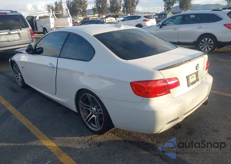 2013 BMW 335Is z USA, uszkodzony, nr VIN WBAKG1C57DJ217933